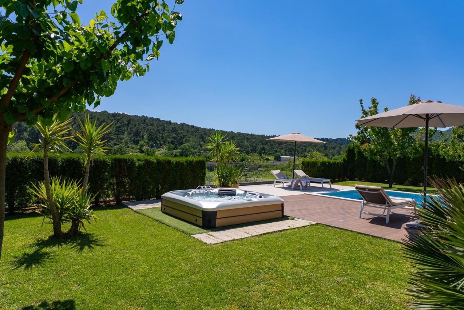 Villa Agava With Heated Pool, Jacuzzi, Sauna, Gym, 4 En-Suite Bedrooms Gata Kültér fotó